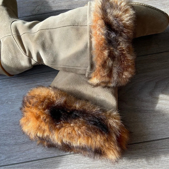 Maxine of Canada Genuine Fur Suede  Leather Square Toe Foldover Boots - Picture 14 of 15